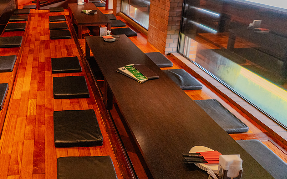 テーブル席写真